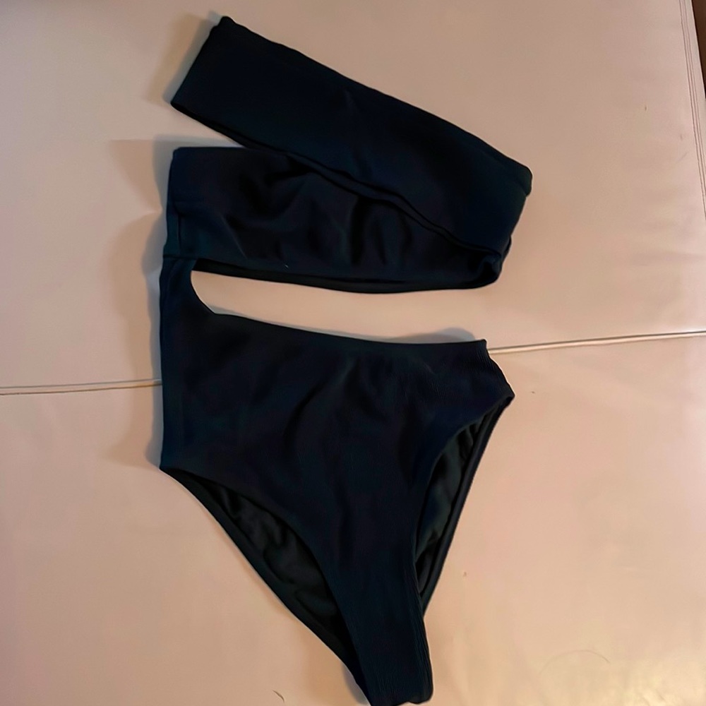 Swimsuit for women size M new